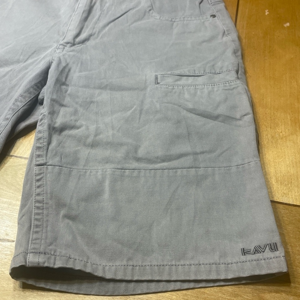 Kavu Cargo Utility Shorts Gray Size 32 with 12” Inseam Hiking Workwear Gorpcore
